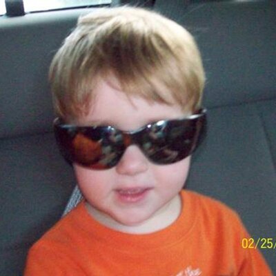 Profile Picture of Joseph Lenhart (@pittsburgh_fan) on Twitter