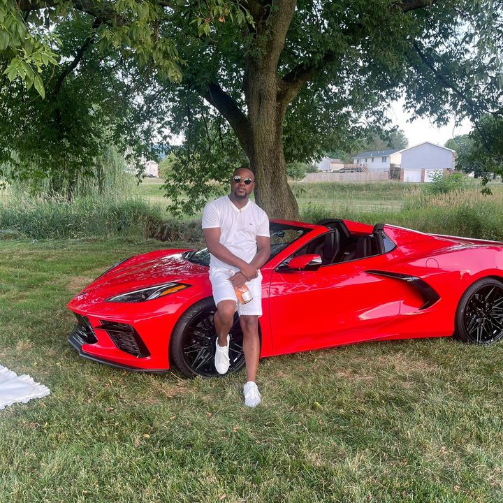 Profile Picture of Albert Robinson (@albertrobinson22) on Tiktok