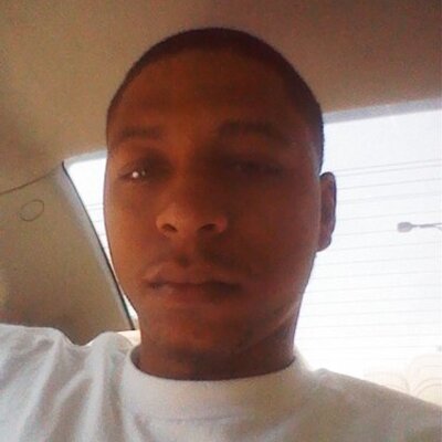 Profile Picture of Justin Saulters (@bowtie86) on Twitter