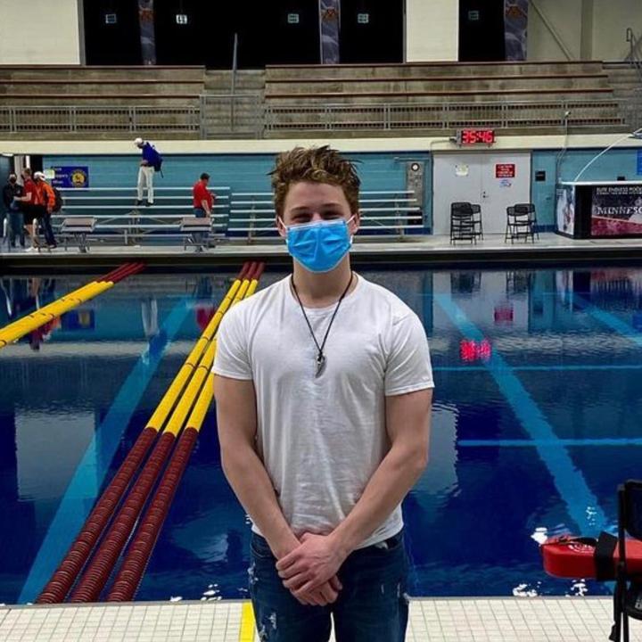 Profile Picture of Nick Fogle (@nickfogle2000) on Tiktok