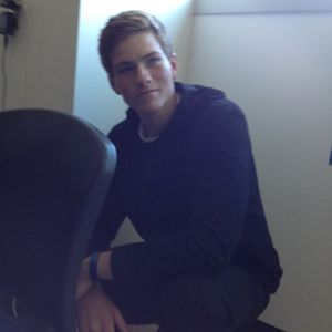Profile Picture of Devin Dionne (@devdionne) on Myspace