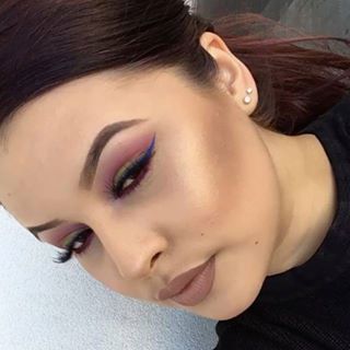 Profile Picture of Lucia Ball (@lucia.ball.9256) on Facebook