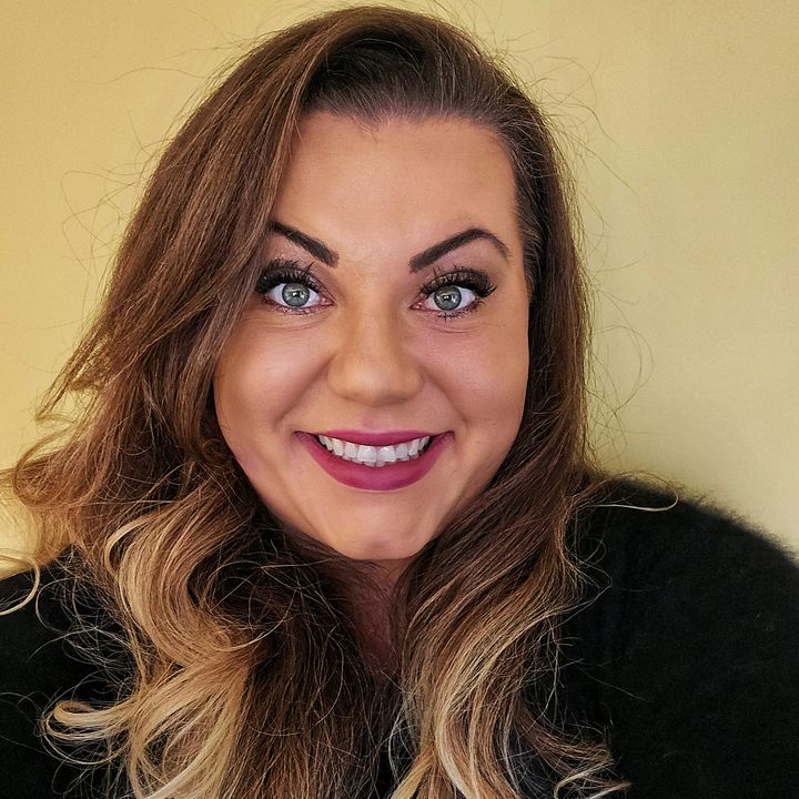 Profile Picture of KirstyClamp (@kirstyclamp) on Tiktok