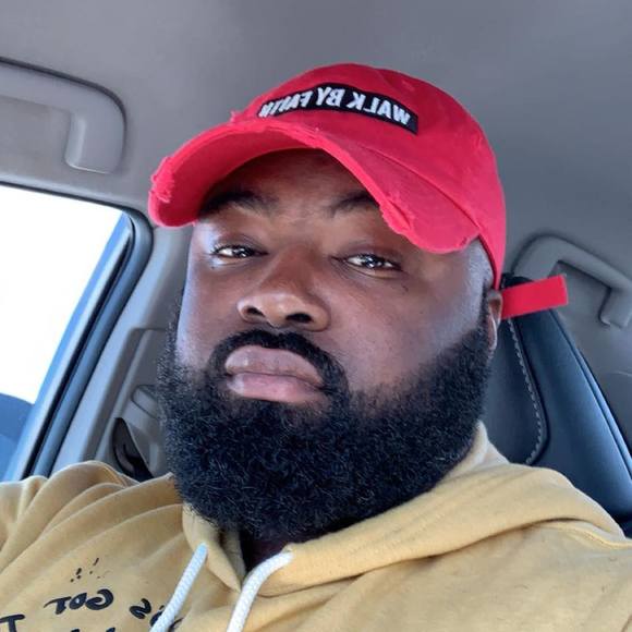 Profile Picture of Maxie Rice (@maxman7475) on Poshmark