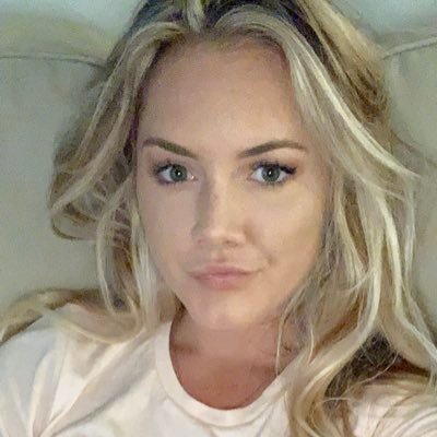 Profile Picture of Kendall Roberts (@kleeroberts) on Twitter