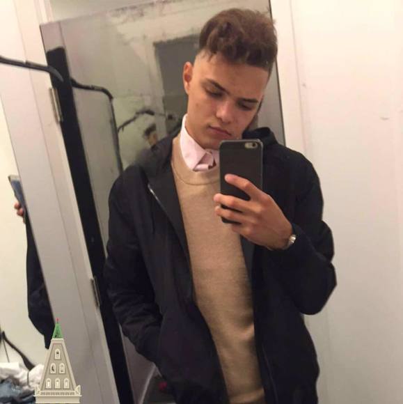 Profile Picture of Nicholas Almeida (@n7almeida) on Poshmark