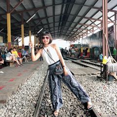 Profile Picture of Elinor Lin (@elinorlin) on Tiktok