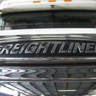 Profile Picture of John P. Farr III (@JohnPFarrIII) on Twitter