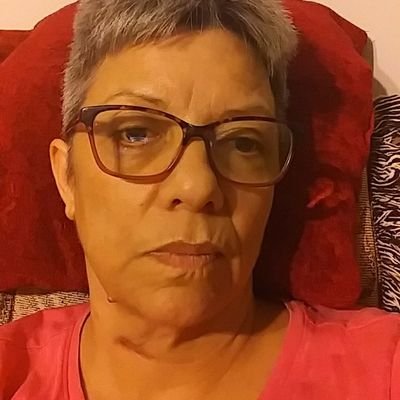 Profile Picture of Sandy Curry (@ColdtoesCurry) on Twitter