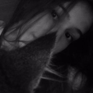 Profile Picture of Veronnie (@veronnie110) on Myspace