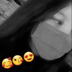 Profile Picture of Kim FlamingHot (@kimflaminghot5) on Tiktok