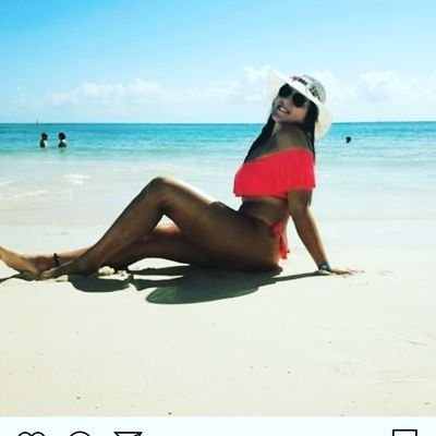 Profile Picture of Donnabella Mónaco  👗 (@DonnitaM) on Twitter