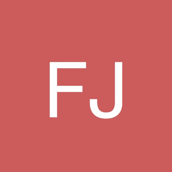 Profile Picture of Frances Jimenez (@frances_0524) on Poshmark
