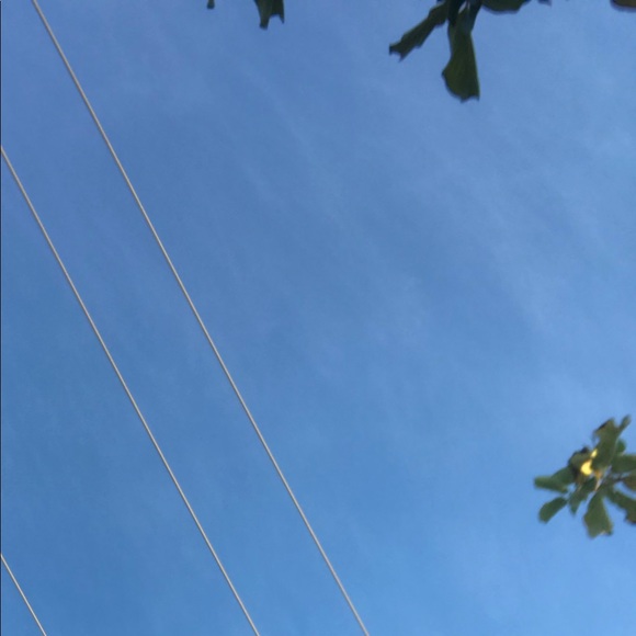 Profile Picture of Abriana Lukela-kobatake (@abriana98) on Poshmark