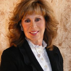 Profile Picture of Susan DeGroot (@susankdegroot) on Pinterest