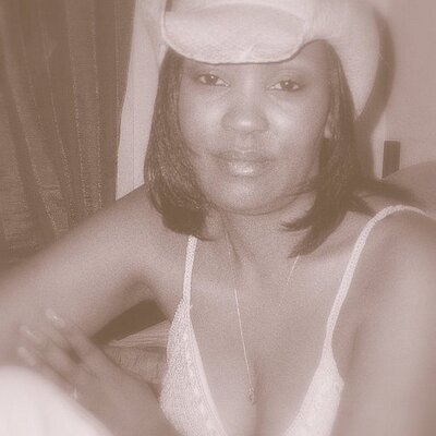 Profile Picture of Yolanda Corbin (@lonnie631966) on Twitter