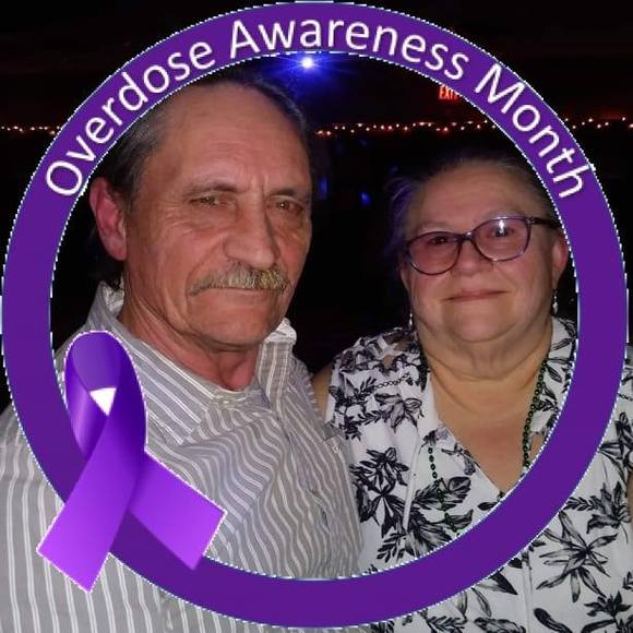 Profile Picture of Debbie Alexander (@debbiealexan404) on Poshmark