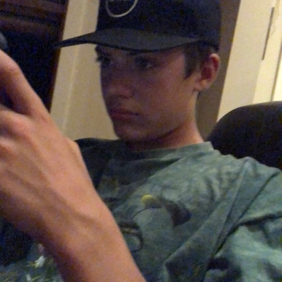 Profile Picture of Christian Heyes (@christian_heyes) on Poshmark