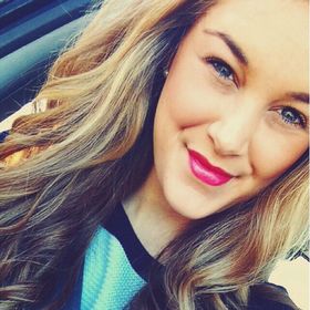 Profile Picture of Simone Torres (@simoniebug) on Pinterest