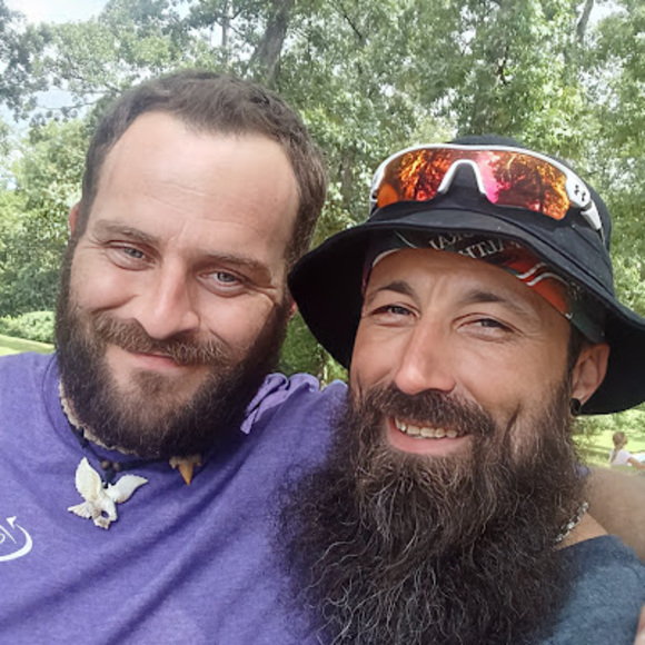 Profile Picture of George Dennis (@georgedennis380) on Poshmark