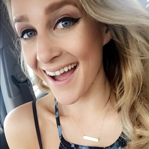 Profile Picture of Tiffany Feasler (@tfeasler) on Poshmark