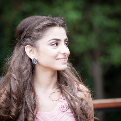 Profile Picture of Myriam Mneimne (@m_mneimne) on Twitter