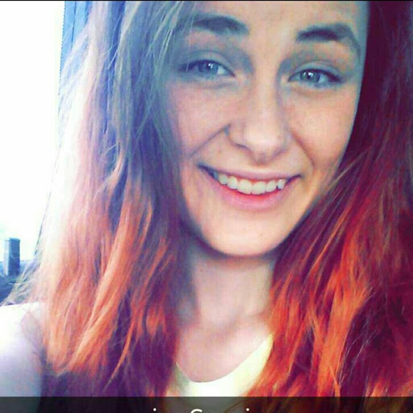 Profile Picture of Tori Glime (@itstori_) on Poshmark