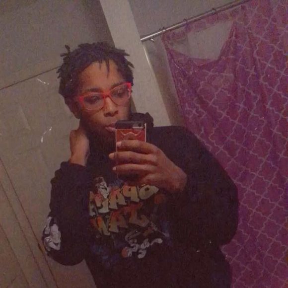 Profile Picture of Nalei Traynum (@naleimerritt15) on Poshmark