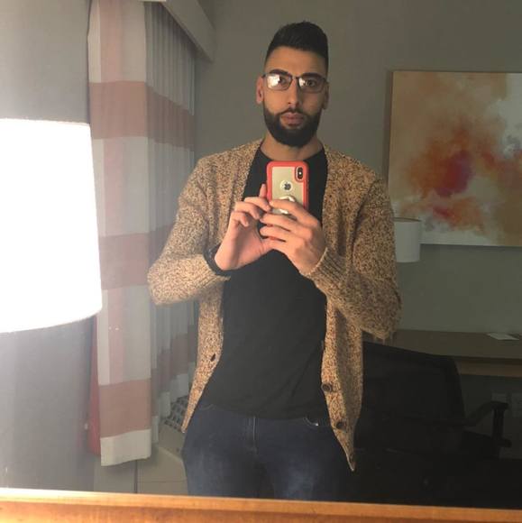 Profile Picture of Hisham Ammar (@hisham1994) on Poshmark