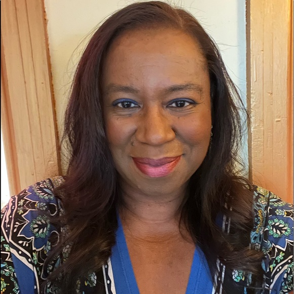 Profile Picture of Denishia Spruiell (@denishia_s) on Poshmark