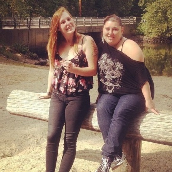 Profile Picture of Tabetha Foster (@fostertabetha) on Poshmark