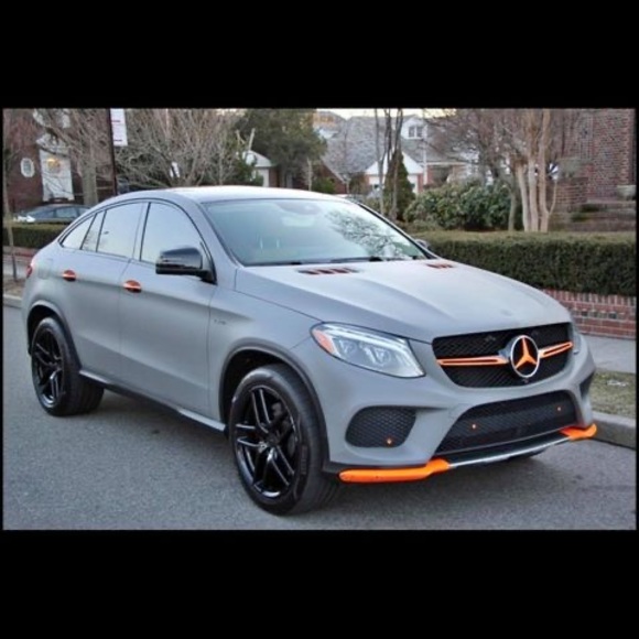 Profile Picture of Jacob Paris (@dariopulla0617) on Poshmark