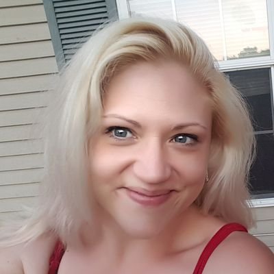 Profile Picture of Jacqulyn Lunsford (@jackie71785) on Twitter