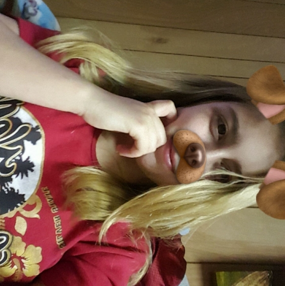 Profile Picture of Jenna Romines (@jennaromines) on Poshmark