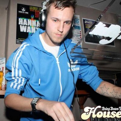 Profile Picture of Tim Jeffries (@timmyjj51) on Twitter