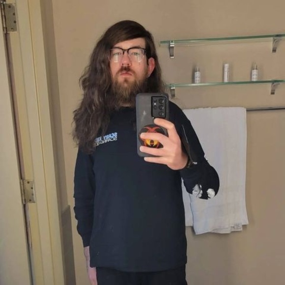 Profile Picture of Jeremy Hilton (@goatref) on Poshmark
