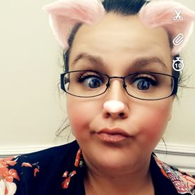 Profile Picture of Amber Knight (@looptyloop87) on Pinterest