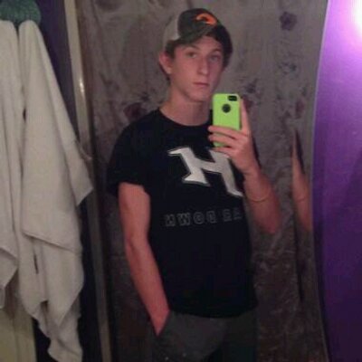 Profile Picture of Zack Dunlap (@zackbomb98) on Twitter