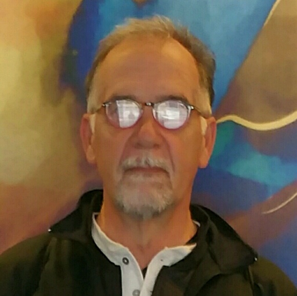 Profile Picture of Michael Schaefer (@graficator) on Poshmark