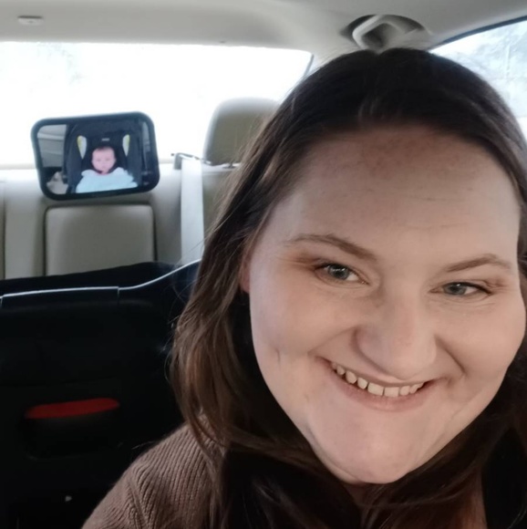 Profile Picture of Erin Boerema (@erinboerema) on Poshmark