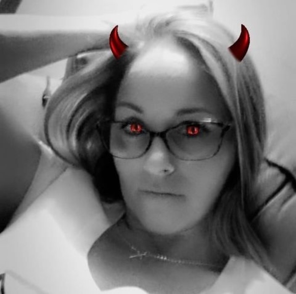 Profile Picture of Lisa Michel (@mrsmichel1) on Poshmark