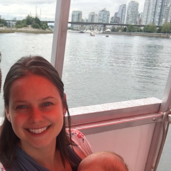 Profile Picture of Christie Libby (@christie_libby) on Poshmark