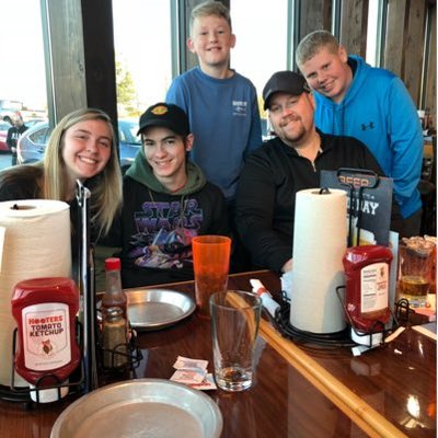 Profile Picture of Mike Huntsman (@golfinmouse) on Twitter