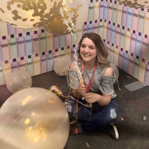 Profile Picture of Addison Buob (@abuob) on Poshmark