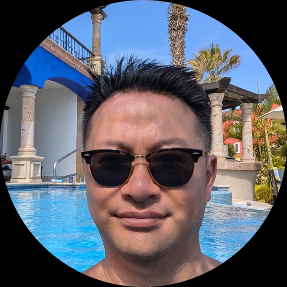 Profile Picture of Terry Chau (@terry_firma) on Poshmark