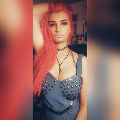 Profile Picture of ★ Chri$tina ★ (@XtinaFNJacobs) on Twitter