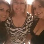 Profile Picture of Robin Donahue-Young (@donahueyoung) on Instagram