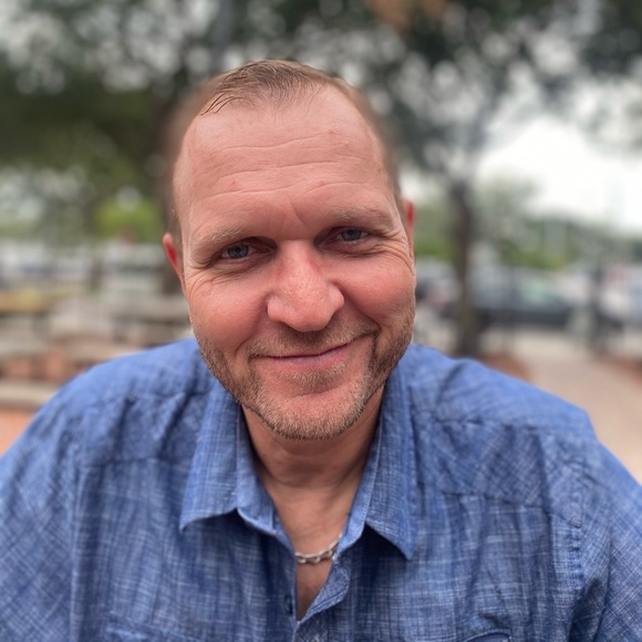 Profile Picture of Brian House (@skullznbones) on Poshmark