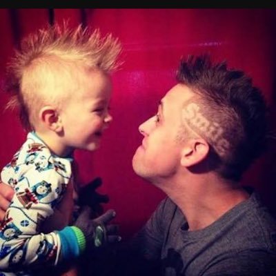 Profile Picture of Jay Thomasson (@Billy_bob2004) on Twitter