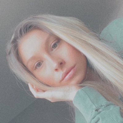 Profile Photo of Maddy (@m_novak28) on Twitter